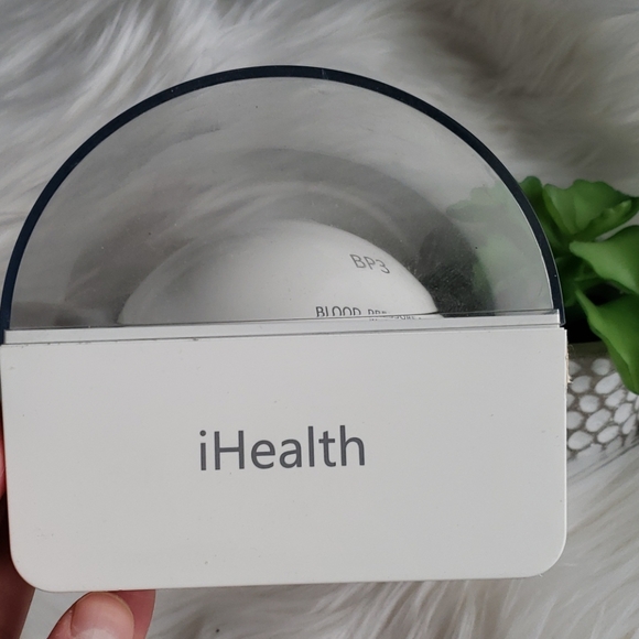 iHealth White Blood Pessure BP3 Dock - Picture 3 of 3